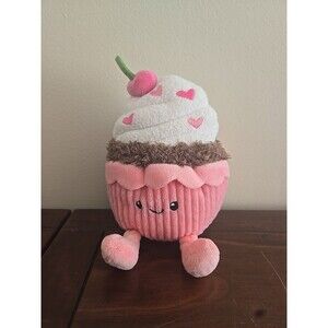 GIGGLESCAPE GIGGLE SCAPE PLUSH CUPCAKE VALENTINES 7.5"